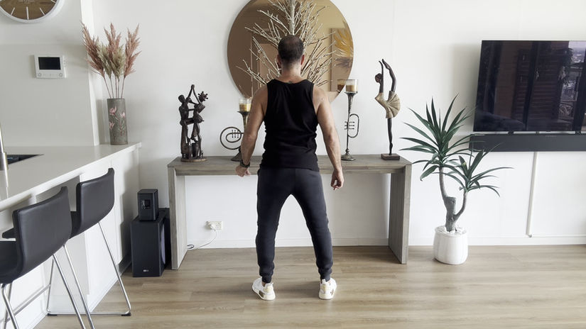 2. Cyclone - Hips BM1.mov